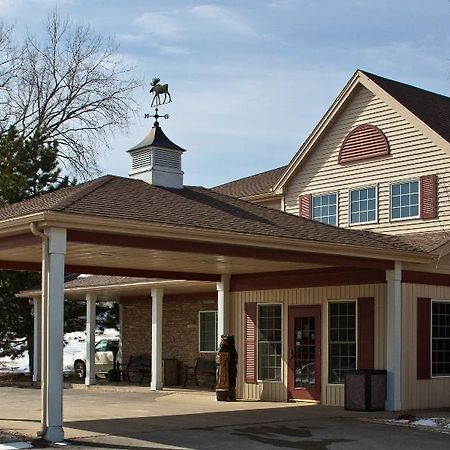 Stoney Creek Waukon Hotel Exterior photo