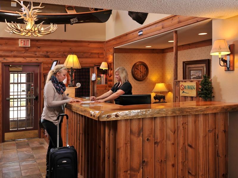 Stoney Creek Waukon Hotel Interior photo