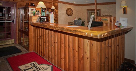 Stoney Creek Waukon Hotel Interior photo