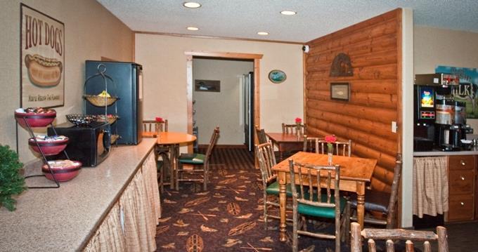 Stoney Creek Waukon Hotel Interior photo